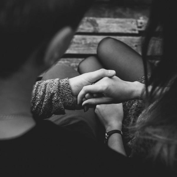 close-up-of-couple-holding-hands